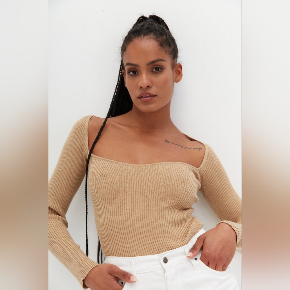 Style Addict Grace Ribbed Sweater - Picture 2 of 10
